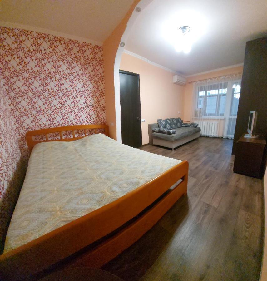 Frantsuzky Bulvar 22А, Клиника Филатова Odesa Exterior photo